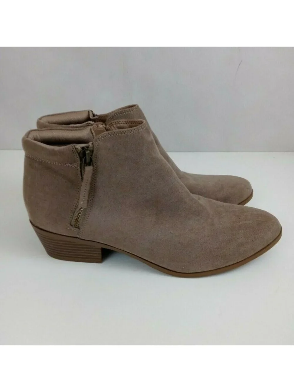 Mossimo Tan Faux Suede Double Side Zip Ankle Boots Size 9.5